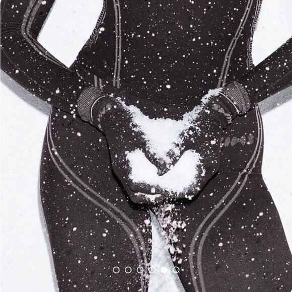 NWT SKIMS First Layers Leggings M-XL - Picture 5 of 6